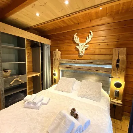 Le Renne Chalet En Bois Au Calme Avec Spa Jacuzzi La Bresse Exterior photo